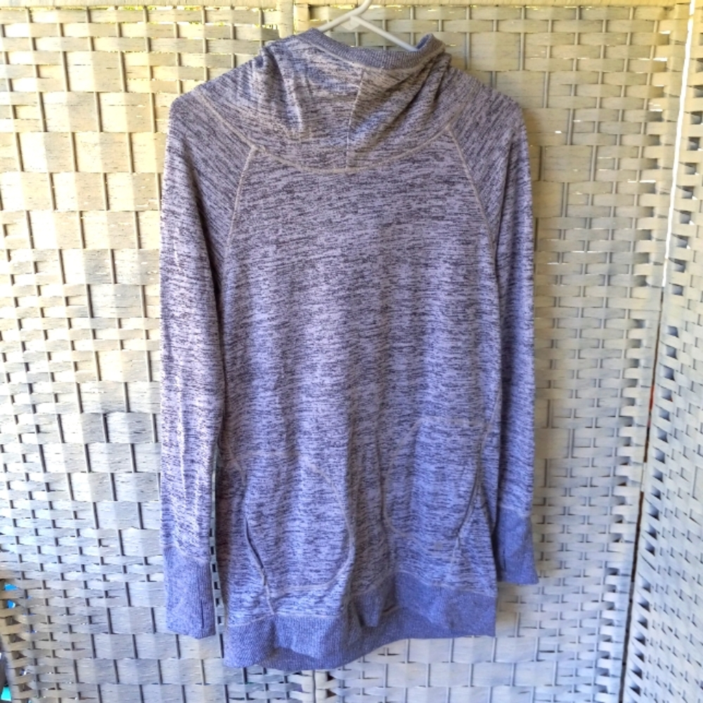 90 Degree Hoodie Top zipper side pockets Size M